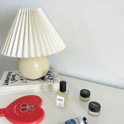 Cream Vintage Table Lamp
